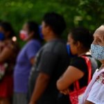 Colectivos feministas marchan en Mérida y Cancún por el 25N