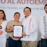 Marina responde a dos emergencias en altamar y pone a salvo a siete personas frente a costas de Yucatán