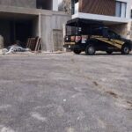 Vecinos de Sisal alertan por presuntas descargas de agua hacia humedales desde obra suspendida