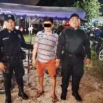 Techo sale volando y queda atrapado en cables de alta tensión en el Centro de Mérida